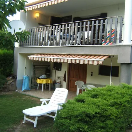 Ferienhaus Holiday In Abrahamhegy Balaton 17917 *